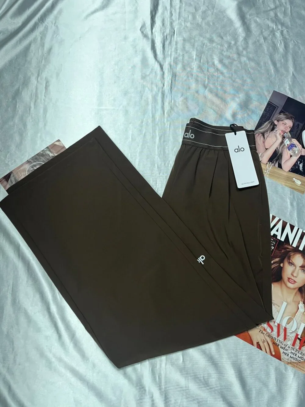 🏈ALO Yoga Suit Up Trouser Coffee Brown (Regular)🎻slim‑tailored